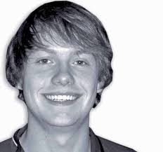 Alle Abteilungen , & Trainingszeiten auf den Seiten 20 und 21 !