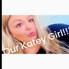 Bono Tavern Sunday is our Philly CheeseSteak Special & Hand Cut Fries 🍟 It  is so delicious 😋 Hope you have time to stop by for Lunch or Dinner &  Libations 🍷🍹🍻