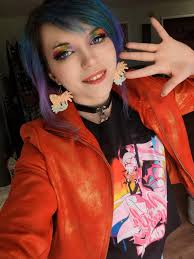 Outfit idea with Bubbles stamped Vicki shirt and vest jacket