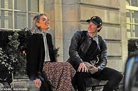 Vanessa kirby leaps into boyfriend callum turners arms kingdom showbiz she was famously linked to tom cruise after the pair starred in mission: The Crown S Vanessa Kirby Shares A Public Kiss With Her Boyfriend Daily Mail Online