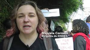 Ato do SINDES pela reintegração da jornalista Janice Miranda