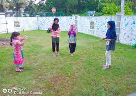 5 karakter nenek jahat menyebalkan serial turki / india via www.tabloidbintang.com. Sepetang Di Rumah Anak Yatim Miskin Dynasti Kuantan Facebook
