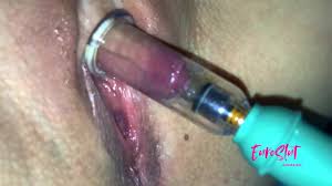 Euroslut Big Clit Enlargement Pumping Session - XNXX.COM