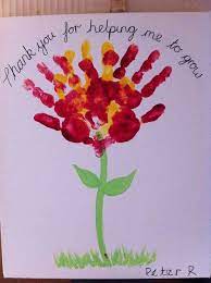 These reminder cards super cute. 25 Awesome Teacher Appreciation Cards With Free Printables Teacher Appreciation Cards Teachers Day Card Hand Print Flowers