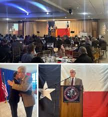 Last Thursday, I had the honor of speaking at the Nueces County Republican  Party Dinner. It was great to be among passionate conservatives who are  working hard to keep Texas red!
