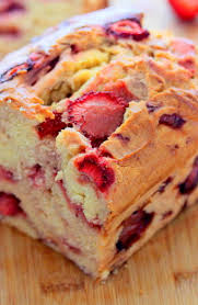 Gluten Free Strawberry Cake Bread Savvy Naturalista In 2020 Gluten Free Strawberry Cake Gluten Free Sweet Gluten Free Sweets