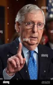 Leadership position hi-res stock photography and images