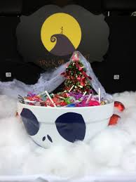 Throw the ultimate christmas party this year from start to finish with our list of fun activities. Real Girl S Realm Nightmare Before Christmas Costume And Decor Ideas