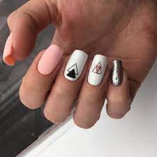 Guía para conseguir unas uñas perfectas. Pin De Llely Amado Sanchez En Nogti Manicura De Unas Unas Postizas Decoradas Unas De Maquillaje