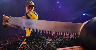 Ferry svan flisar ved i bingolottos studio. History Was Made When Ferry Svan Made His First World Championship