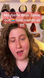 #maybelleblair #aleagueoftheirown #comingout #oldqueer