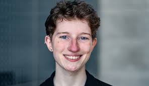 Northwestern Magazine: Grads to Celebrate