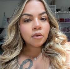 Celina Barnes's Instagram, Twitter & Facebook