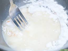 Comment Faire Un Glacage Simple En Cinq Minutes Recette Comment Faire Un Glacage Faire Un Glacage Glacage Facile