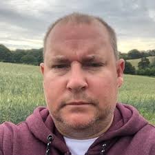 Is there any sort of Sunday league football teams that are looking for a  player around the CO2 area. I'm looking to get back into football as a form  of fitness. I'm