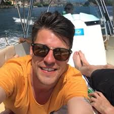 Jennifer bear found her way to ward 105 with a dusky paw. We are pleased to  report a negative Covid test and that the 105 time made sure she received  the best