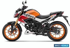 Go ahead, fly against the wind. Honda Hornet 2 0 Repsol Edition Motorcycle Picture Gallery Bikes4sale