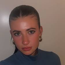 Akron singer/songwriter seeking collaborators