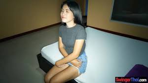 Asian teen picked up in a bar and fucked in a hotel - XNXX.COM