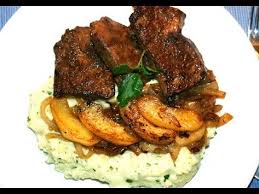 Rindsleber Apfel Gerostete Zwiebel Und Kartoffelstampf Youtube Kartoffelstampf Rezepte Fleisch Gerichte