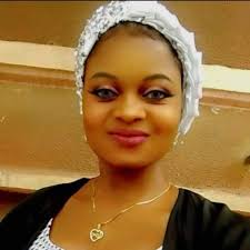 Thankewwww for all your love.. am grateful to each n everyone of u who made  this... Keep supporting n keep loving me. Many of u may ask "ennappa  Ithellam oru vishayama "