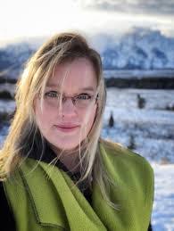 Ginger Hughes's Instagram, Twitter & Facebook