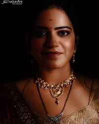 Arshi Singh's Instagram, Twitter & Facebook