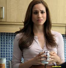 Meghan Markle Plays Rachel Zane In Suits Tv Show Suits Rachel Rachel Zane Suits Meghan Markle Hair