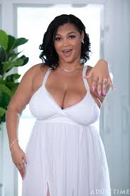 Ashlyn Peaks in Nothings Gonna Ruin My Special Day! at Caught Fapping -  Direct Stripper