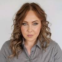 30+ "Kerri Quinn" profiles