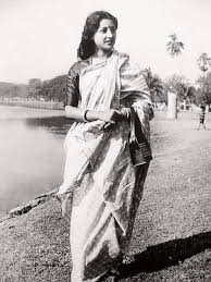 Imprints and Images of Indian Film Music - Suchitra Sen during the shoot of Devdas (1955) | Facebook