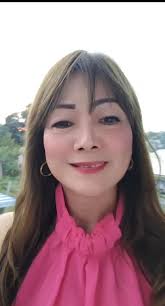 🎉 I recently helped Jouwalde Ramos Jovellanos, Ge-ging Ang Pobre and  Dianne Maxine Beltran earn the Conversation Starter badge! It's exciting  support them and be a part of their community. Check out