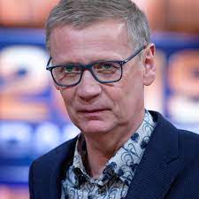Wenn der impfluencer krank wird. Gunther Jauch Rtl Tv Moderator Argert Sich Im Radio Uber Eigene Familie Stars