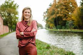 May 30, 2021 · steeds meer ziekenhuizen kunnen verpleegafdelingen voor coronapatiënten sluiten. Annelies Verlinden Schotens Minister In Crisistijd Niet O Schoten Gazet Van Antwerpen Mobile