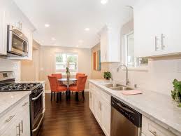 Flip or flop has just aired its season 7 finale—and we're almost amazed that the recently divorced tarek. Flip Or Flop Kitchen Cabinet Brand Etexlasto Kitchen Ideas
