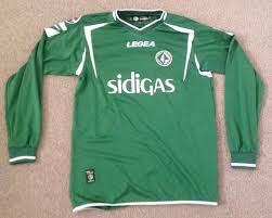 Quella fu la mia stagione più prolifica e grazie a quell'annata ho costruito una carriera importante sia in serie b e poi anche in a, con piacenza e vicenza. Calcio Avellino S S D Home Camiseta De Futbol 2008 2009