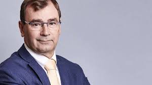 Cerema Management Committee