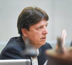 Whitehead scenario makes a case for recall legislation, says political  scientist