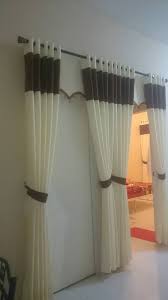 Selain itu, detail dari jendela yang ditampilkan pada ruangan akan terlihat ideal. Gorden Minimalis Modern Interior Gorden Minimalis Batam Facebook