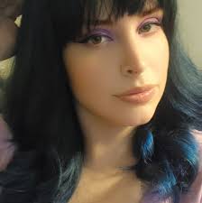 Whoever is driving this and parked at the columns I just have to say…….  Wanna be bffs?????? Coolest car I've seen in ages. Sincerely one goth sleep  token girly to whomever is