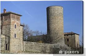 Typically, the marriage took place one or two years before the oldest child was born. Leinwandbild Monteventano Castle Piacenza Italien Pixers Wir Leben Um Zu Verandern