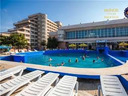 Cazare băile felix cazări ieftine recomandate cu 1 2 3 4 5 stele restaurant loc de cazare rezervări recomandare locuri de cazări rezervare online telefon contact. Hotel Muncel Baile Felix Romania