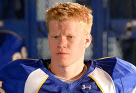 Go Long! Football Playing TV Characters