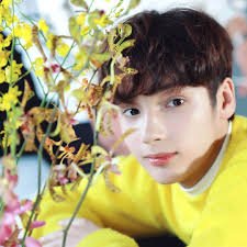 Découvrez TXT, le nouveau groupe de Big Hit, dans « Crown »