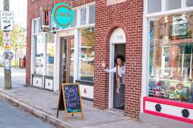 There Are An Estimated 13 000 Black Owned Businesses In The City Including Restaurants Bars And Shops American Restaurant Caribbean Cafe Caribbean Restaurant