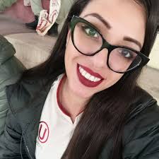 𝗟𝗔 𝗚𝗥𝗔𝗡𝗗𝗘𝗭𝗔 𝗤𝗨𝗘 𝗡𝗢𝗦 Ⓤ𝗡𝗘 💛 Una letra sagrada que  representa nuestra historia de pasión y garra. Un legado que lucimos con  orgullo y que ilumina cada rincón del Perú. #CentenariU Los100DelÚnicoGrande