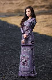Nora danish is one of the country's most influential fashion icons with a prominent social media following of 5.2 million. Nora Danish Iceland Owlbynd 2 Nora Danish Muslimah Dress Girl Hijab