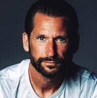 100+ Profile mit dem Suchbegriff „Wüthrich“