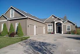 I am using reserved white as my trim color because it doesn't turn purple or yellow like all the other colors i sampled did. Warm Stone And Moderate White Favorite Paint Colors Blog