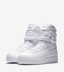 Nike Special Field Air Force 1 Triple White Release Date Mens Winter Boots Sneakers Fashion Sneaker Boots